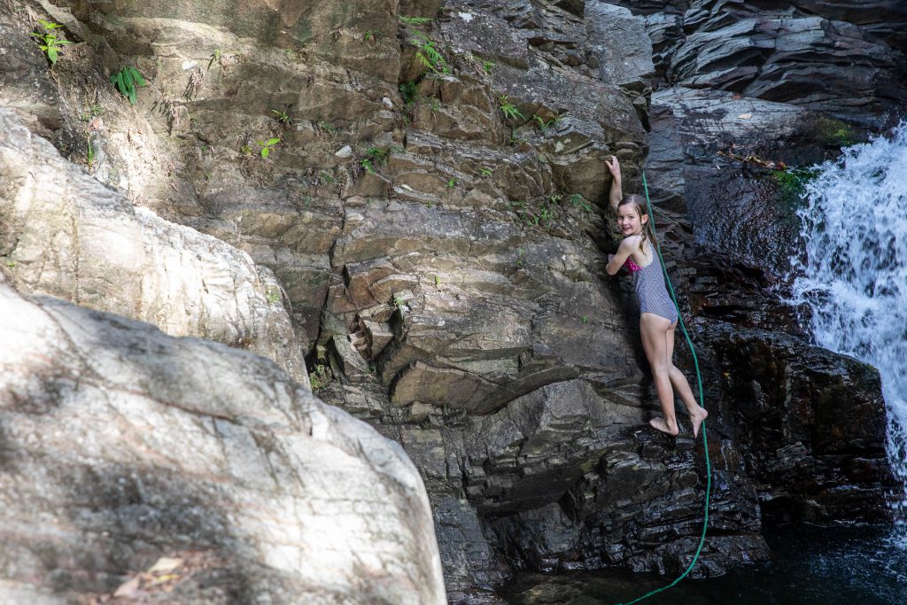 Kletterspass - Las Pailas de Loma Grande in Pozo Azul - Panama