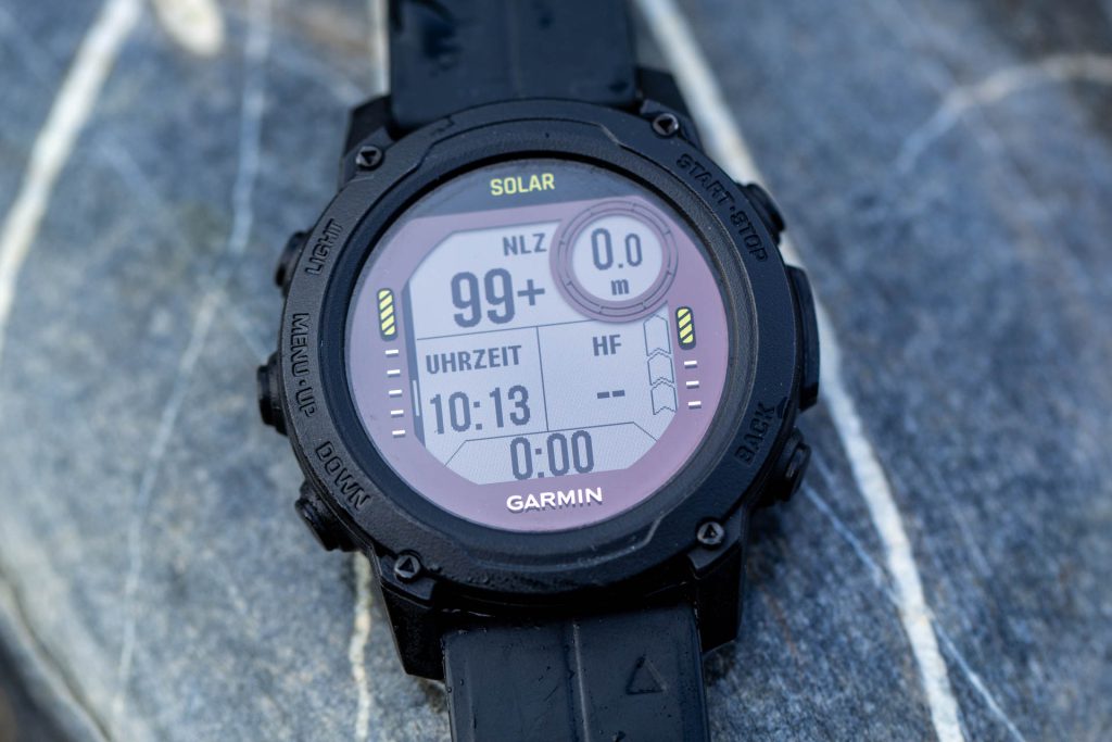 Garmin Descent G1 Solar - Individuelle Tauchanzeige mit Herzfrequenz & Aufstiegsgeschwindigkeit