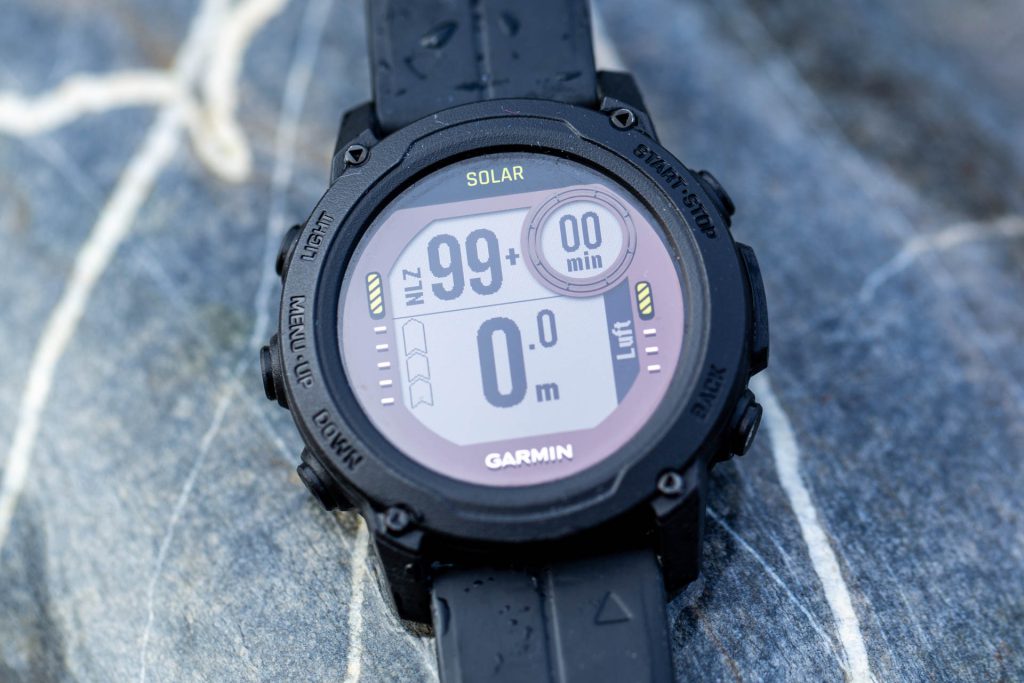 Garmin Descent G1 Solar - Anzeige im Grosse Zahlen Modus S.1