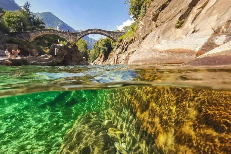Mehr über den Artikel erfahren DIVEVOLK –  Coole Halb & Halb-Fotos mit dem Handy! So geht’s…