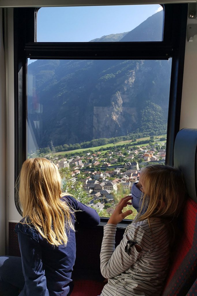 Bahnfahrt nach Les Marécottes Zoo - Wallis, Schweiz
